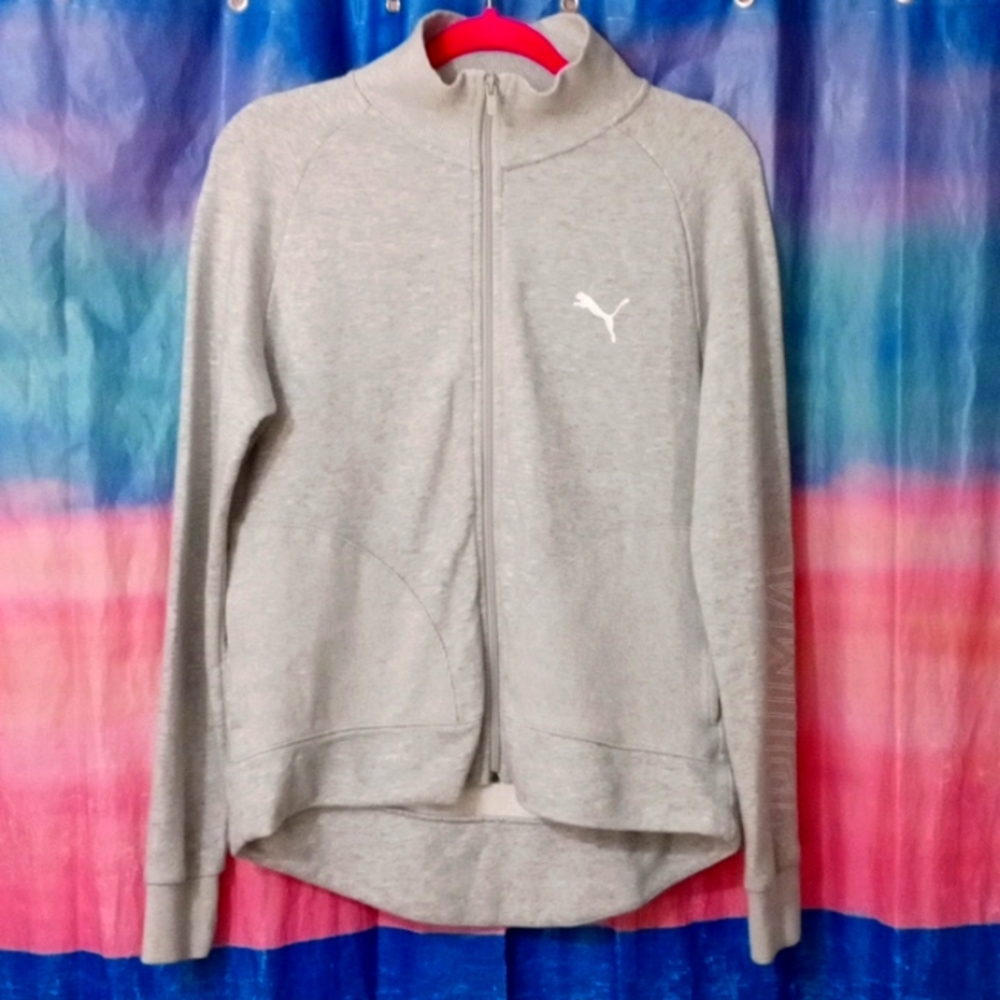 Grey puma women's hoodie.(size L)